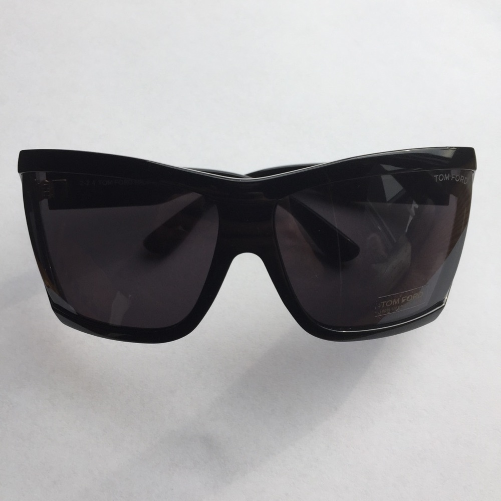 Authentic Tom Ford Women’s Sunglasses: TF 402
